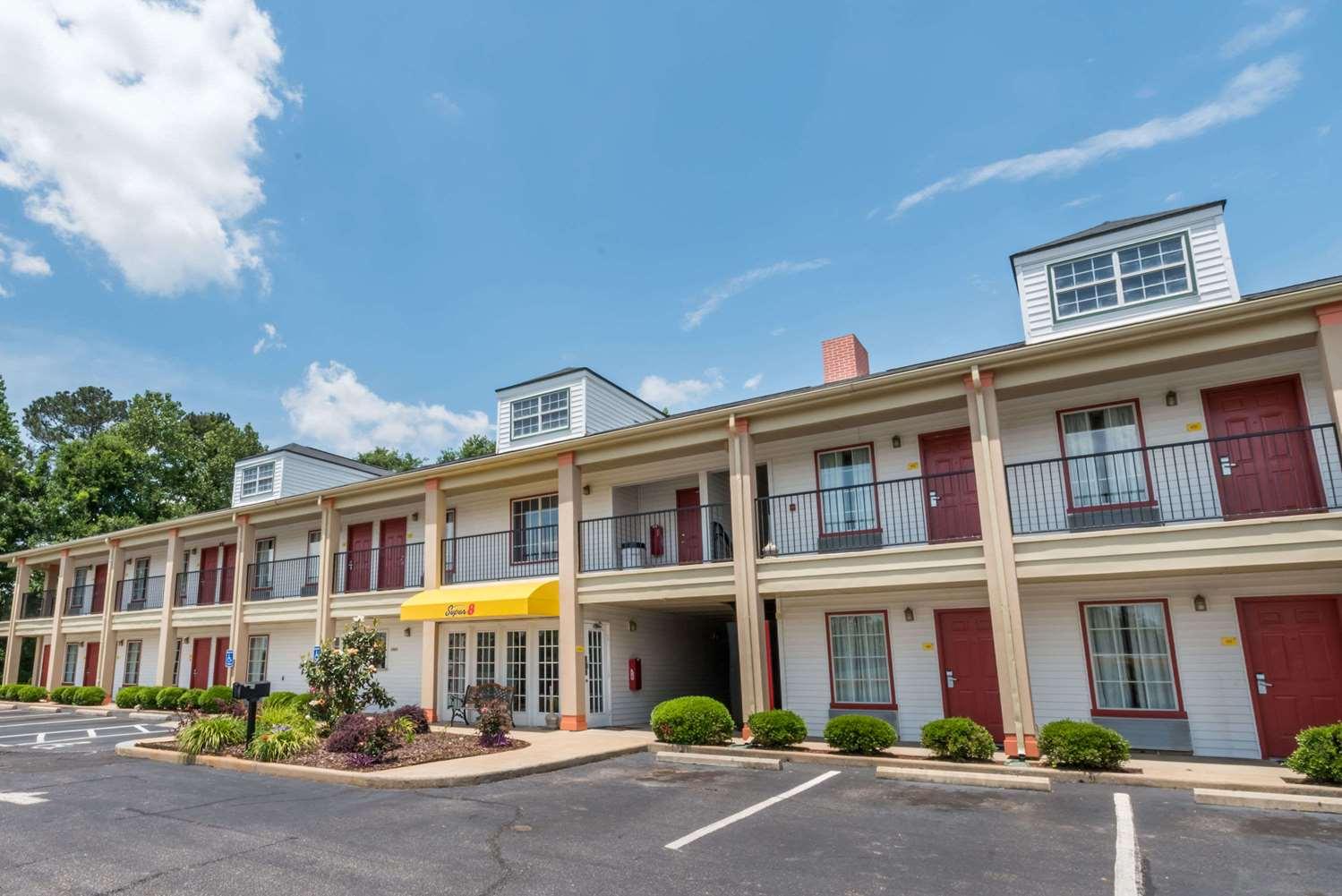 Super 8 By Wyndham Alexander City Exterior photo